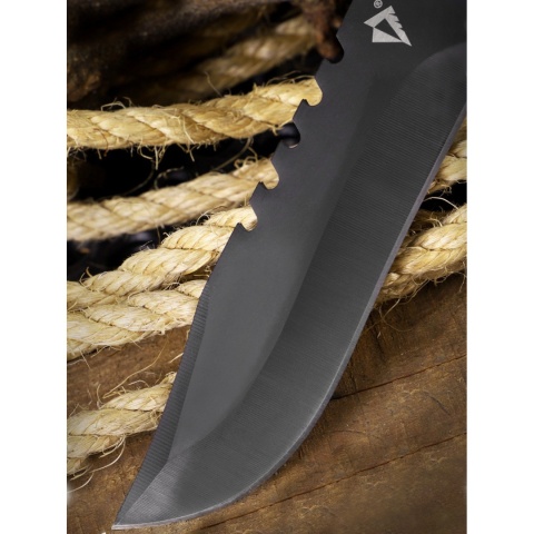 Dominator Nóż Spec Hunter z kaburą Czarno-szary