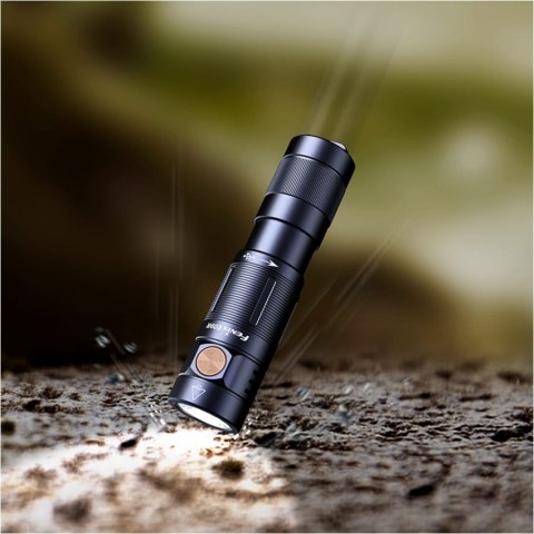 Fenix E09R Latarka akumulatorowa LED czarna 600lm