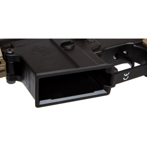 Specna Arms Replika karabinu RRA SA-E17-L Edge Half Tan SPE-01-033933